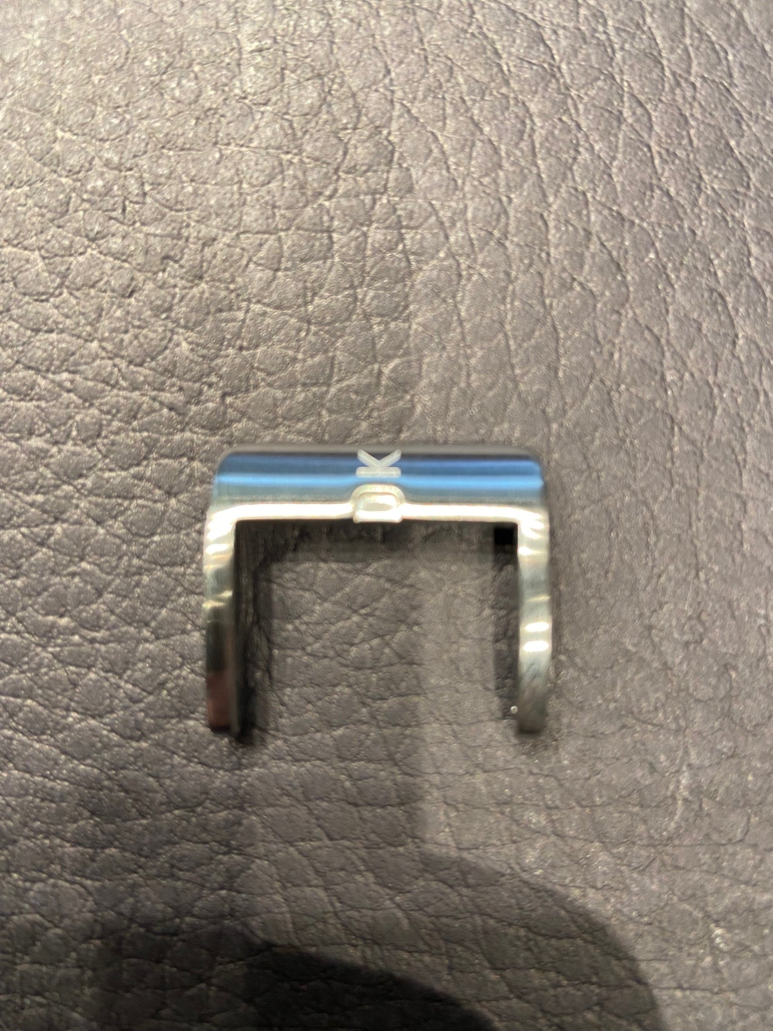 20MM SILVER BUCKLE SQUARE